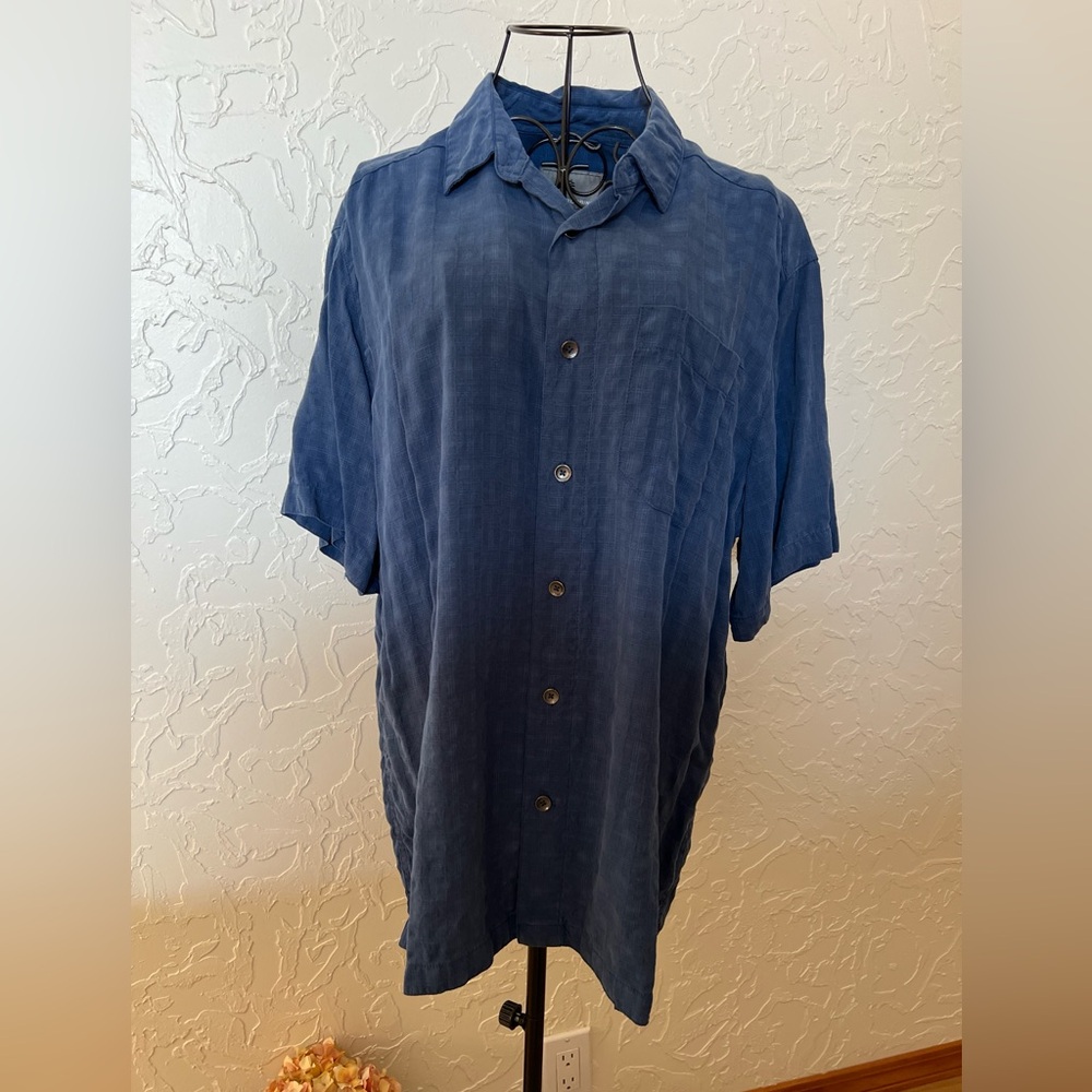 Royal Robbins Navy Button Down Shirt
